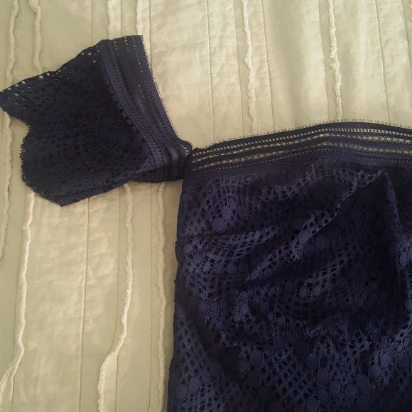 BUY 1 GET 1 FREE NWT Victoria Secret Off Shoulder - Picture 2 of 8